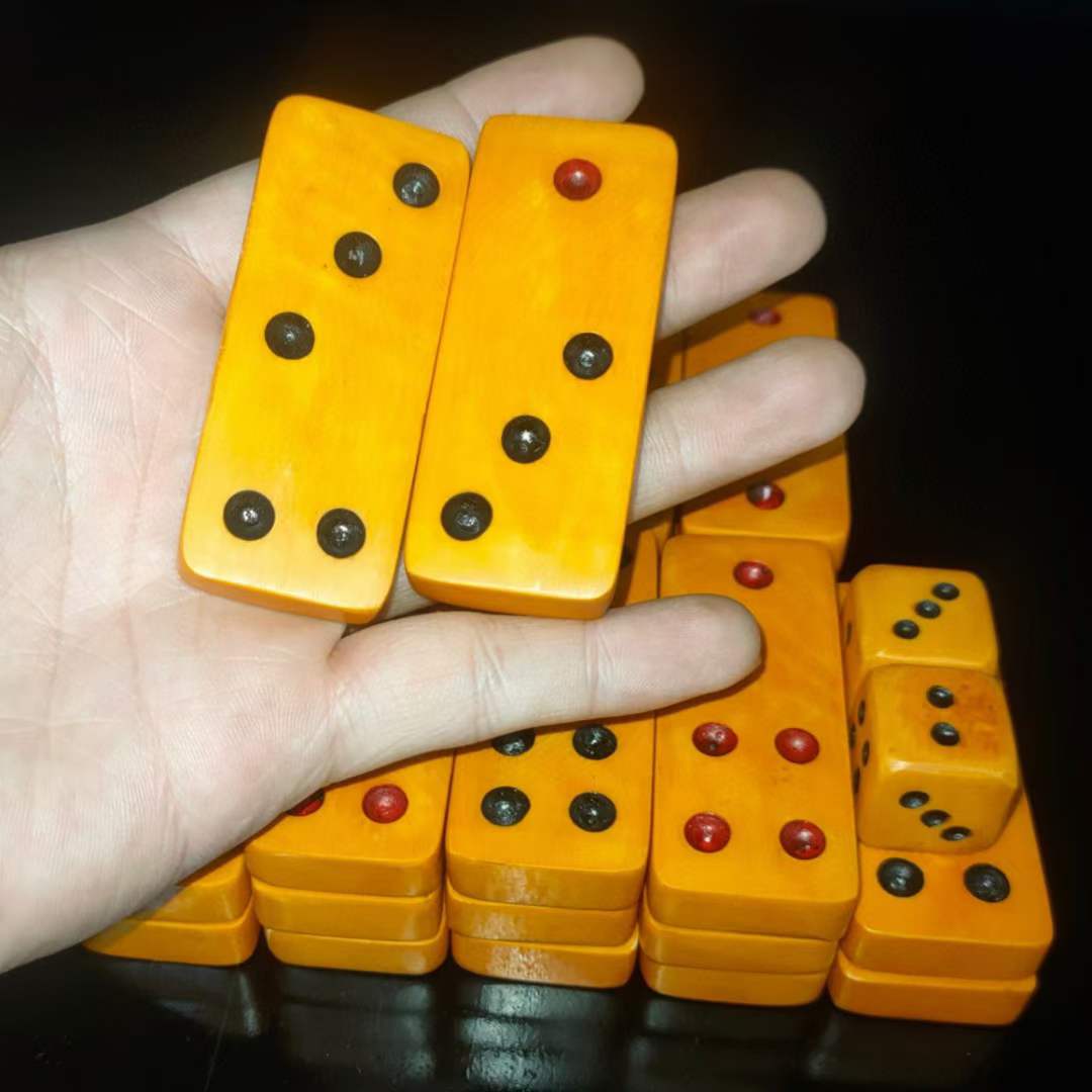 Sports Equipment In Chinese - High-end Sports Gaming Equipment, Pai Gow,