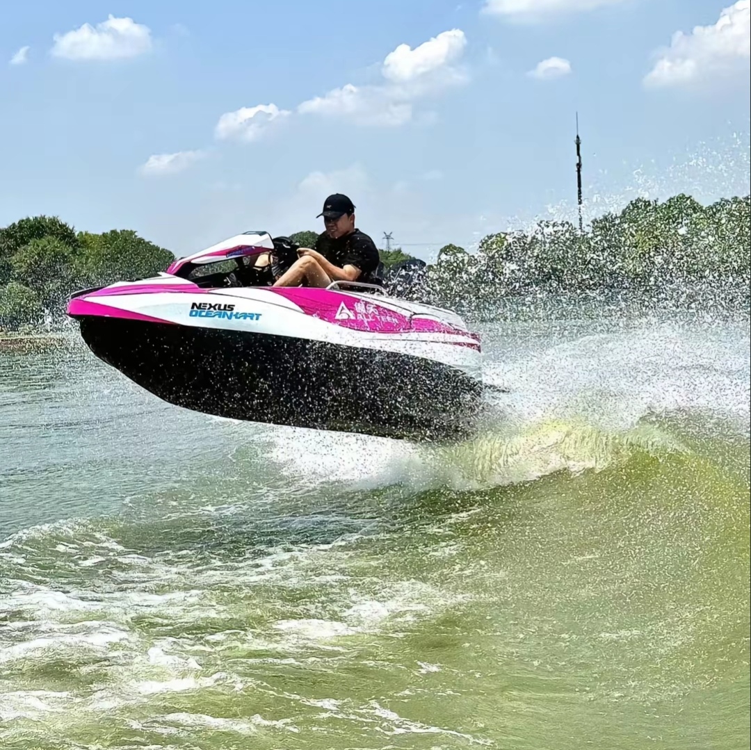 Sports Equipment Wholesale - 1/2/4 Person Welded Jet Boat, Customizable